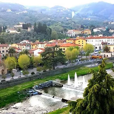 Casa Ilia Pescia